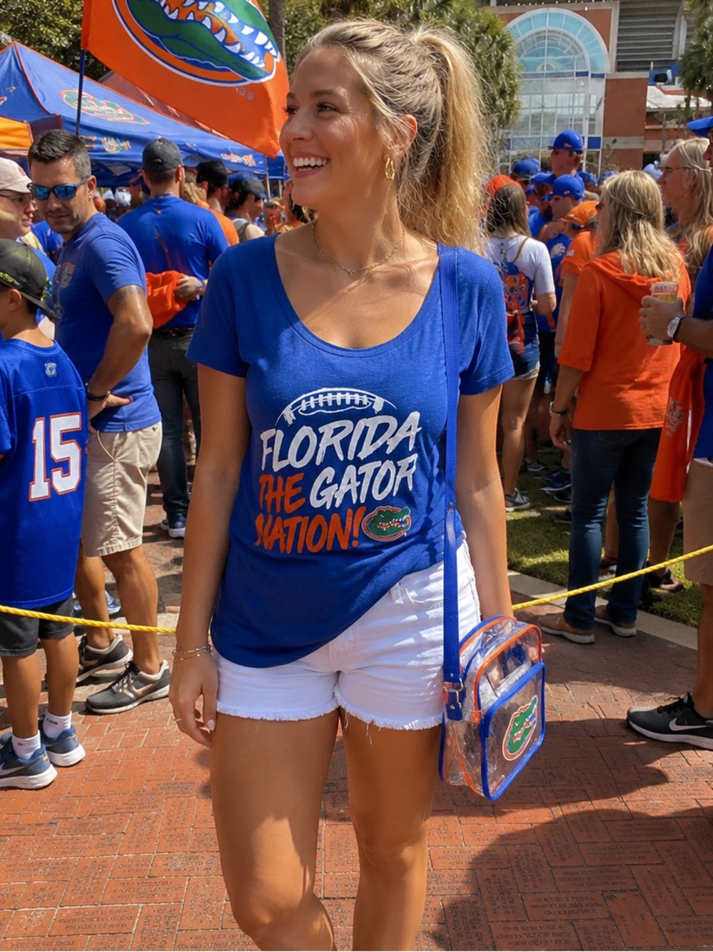 Florida‎ Gators The Gator Nation Scoop Neck Tee Blue Graphic Shirt Small NWT